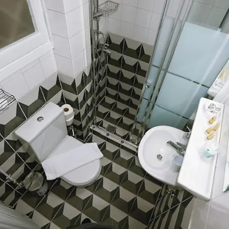 Apartament Cozy In The Heart Of Athens!