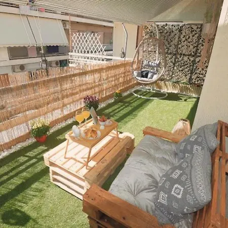 Cozy In The Heart Of Athens! Apartment Athens