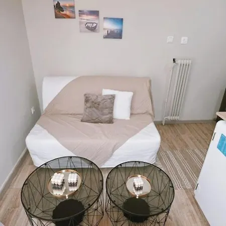 Cozy In The Heart Of Athens! * Athens