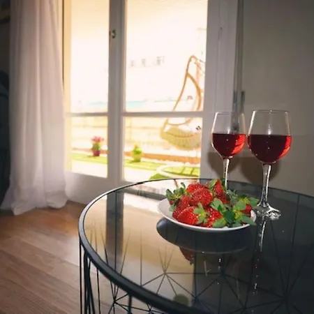 Cozy In The Heart Of Athens! *